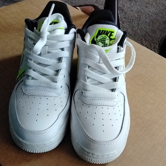 air force low worldwide